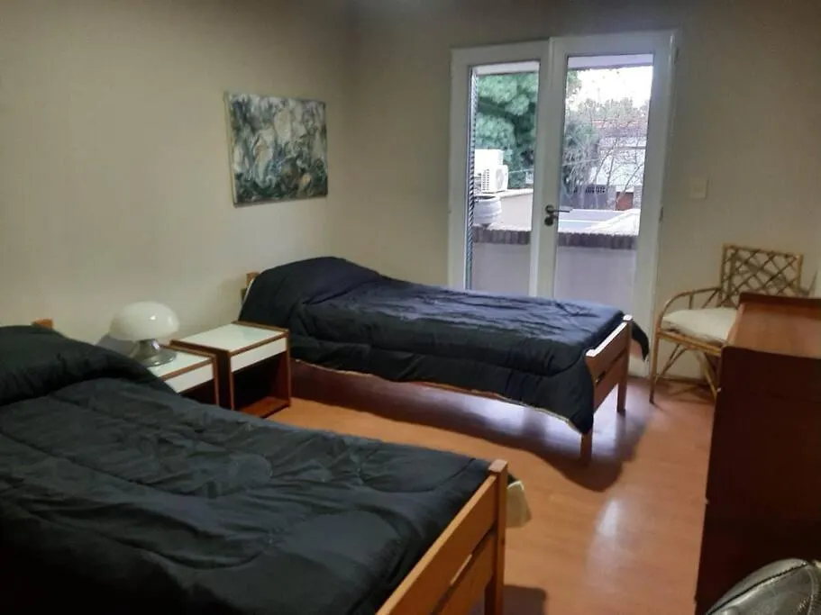 펜션 Casa Quinta Seccion A 150 Metros Parque San Martin Y 300 Metros Av Aristides Villanueva 멘도사 아르헨티나